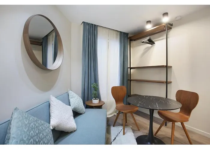 Studio Sacre Coeur By Studio Prestige